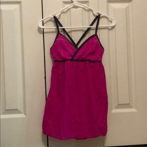 Lulu lemon criss cross active tank